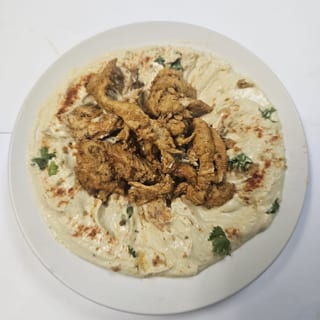 Hummus with Chicken Shawarma